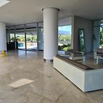 Hermoso Apartamento De Lujo En Morros 3 , Piso 5 Con Vista Al Mar
