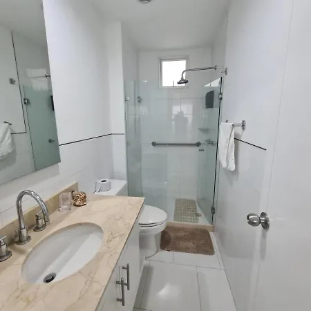 Hermoso De Lujo En Morros 3 , Piso 5 Con Vista Al Mar * Cartagena